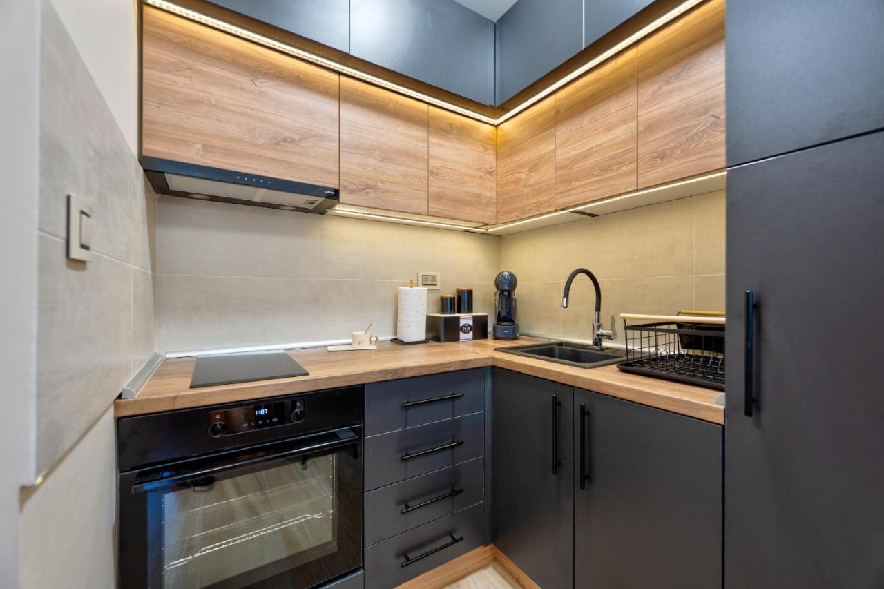 Apartman Enjoy ซลาตีบอร์ ภายนอก รูปภาพ