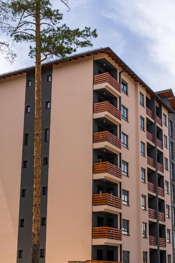 Apartman Enjoy ซลาตีบอร์ ภายนอก รูปภาพ